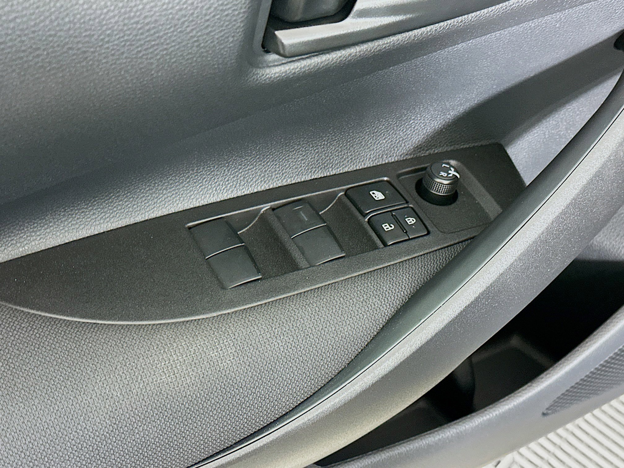 Used 2026 Toyota Corolla LE image 15