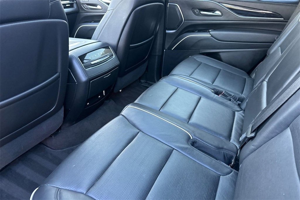Used 2023 Cadillac Escalade Sport image 13
