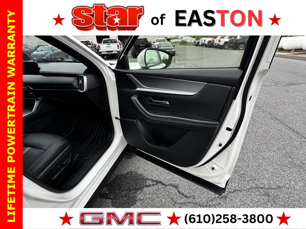 Used 2025 MAZDA CX-90 3.3 Turbo w/ Premium Plus Pkg image 11