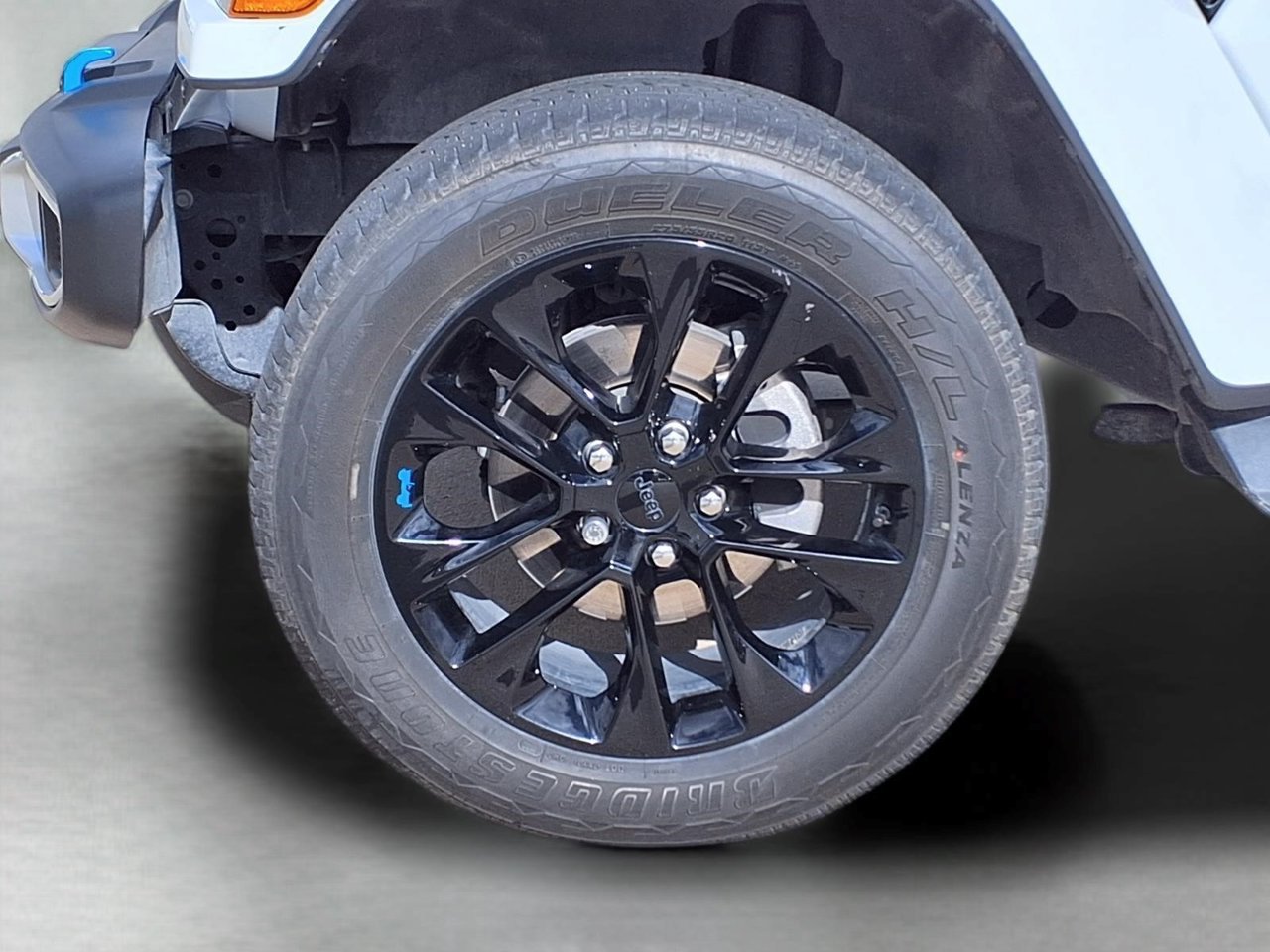 Used 2022 Jeep Wrangler Unlimited Sahara AWD/4WD image 10