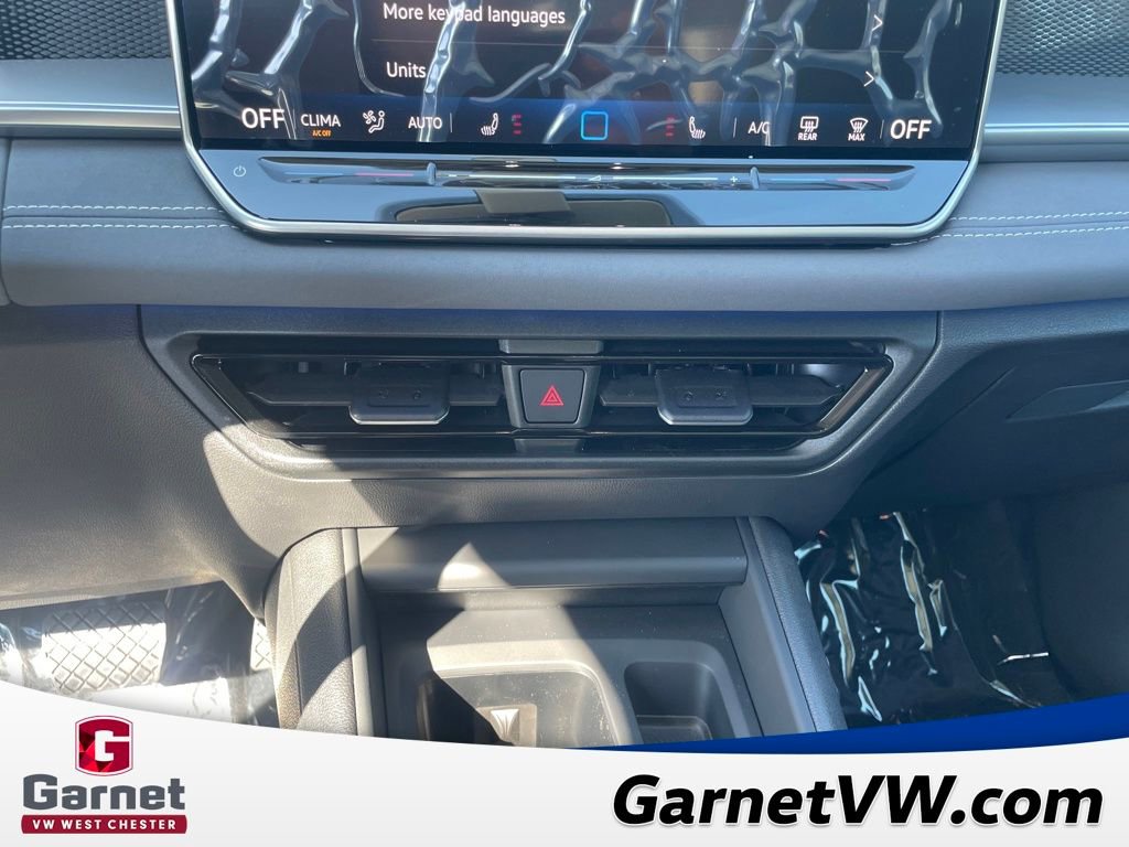 New 2026 Volkswagen Tiguan SE image 23