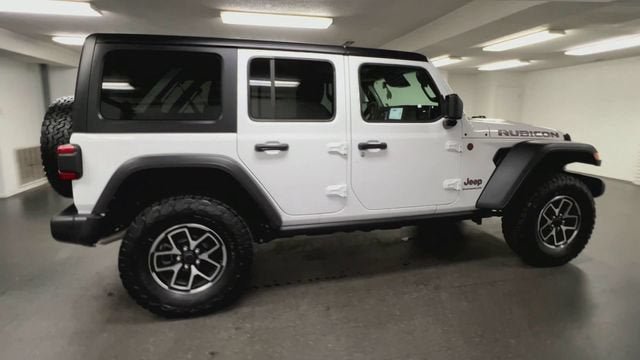 Used 2026 Jeep Wrangler Unlimited Rubicon AWD/4WD image 9