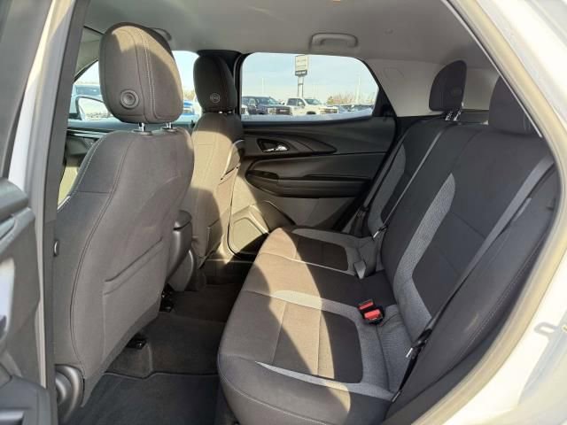 Used 2025 Chevrolet TrailBlazer LT image 12