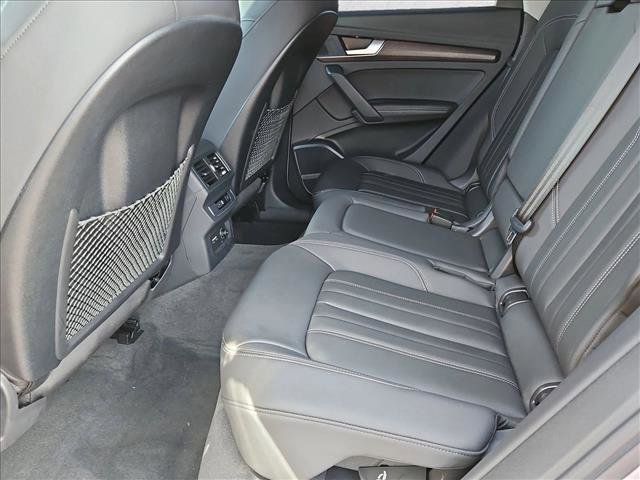 Used 2022 Audi Q5 2.0T Premium Plus image 18