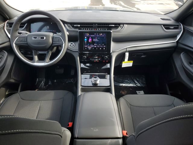 New 2026 Jeep Grand Cherokee Laredo X image 18