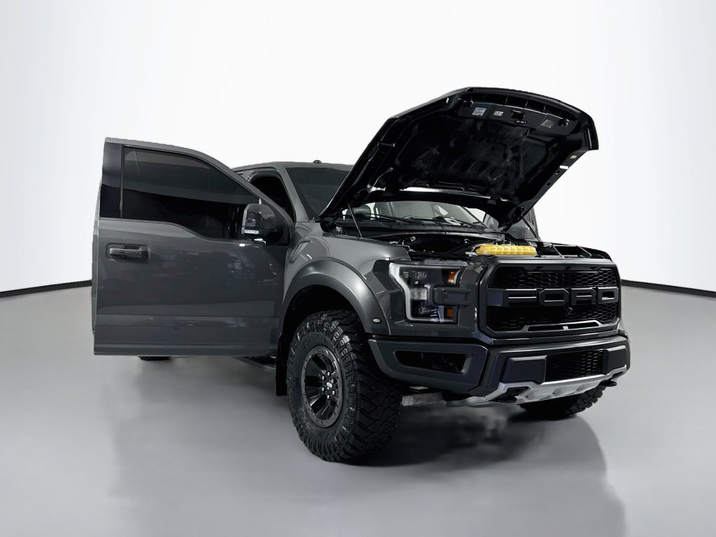 Used 2018 Ford F150 Raptor w/ Equipment Group 802A Luxury AWD/4WD image 31