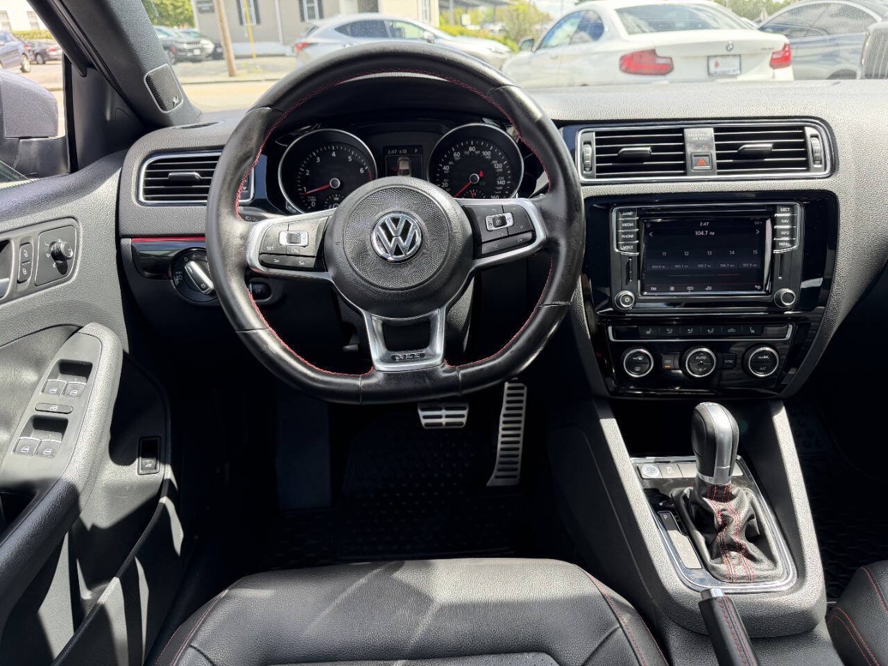 Used 2017 Volkswagen Jetta GLI FWD image 21
