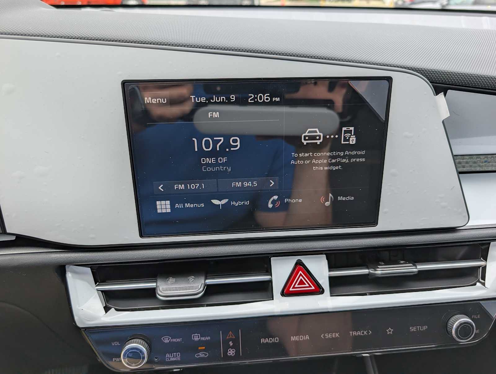 New 2026 Kia Niro LX FWD image 16