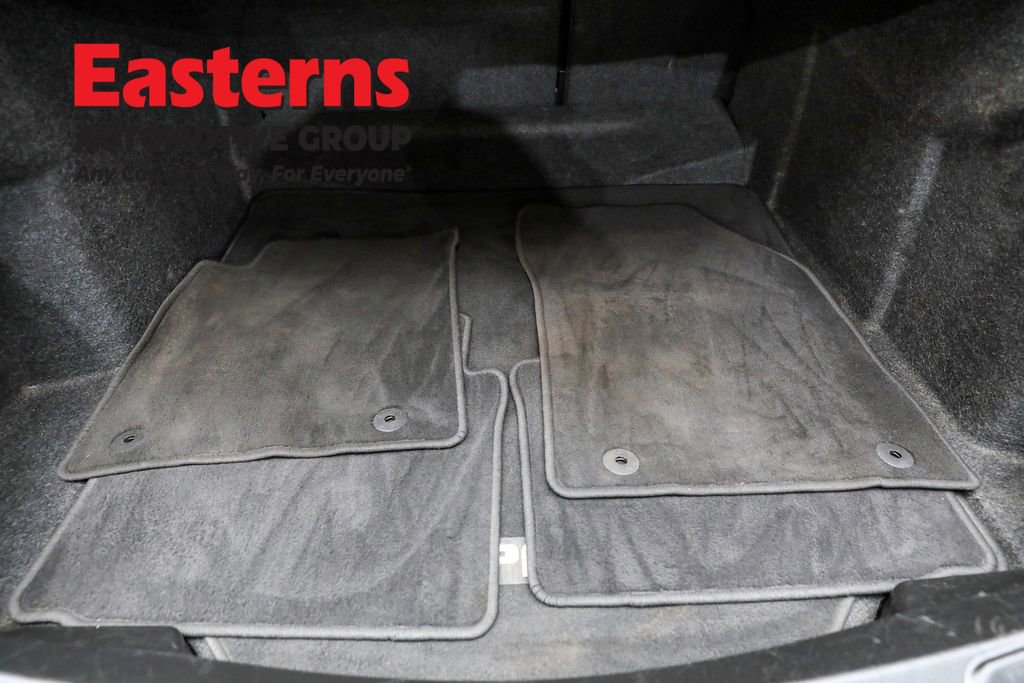 Used 2020 Chevrolet Impala LT w/ LT Convenience Package image 9