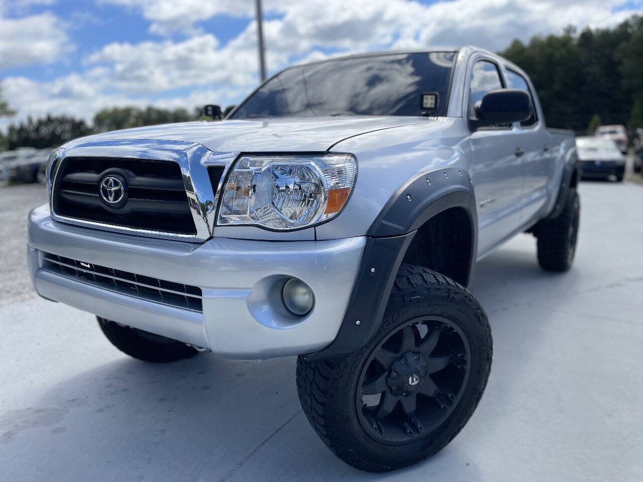 Used 2005 Toyota Tacoma PreRunner w/ SR5 Pkg #3 RWD image 3