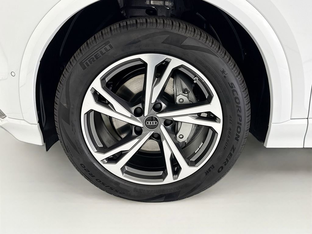 New 2027 Audi Q6 e-tron Premium Plus AWD/4WD image 30