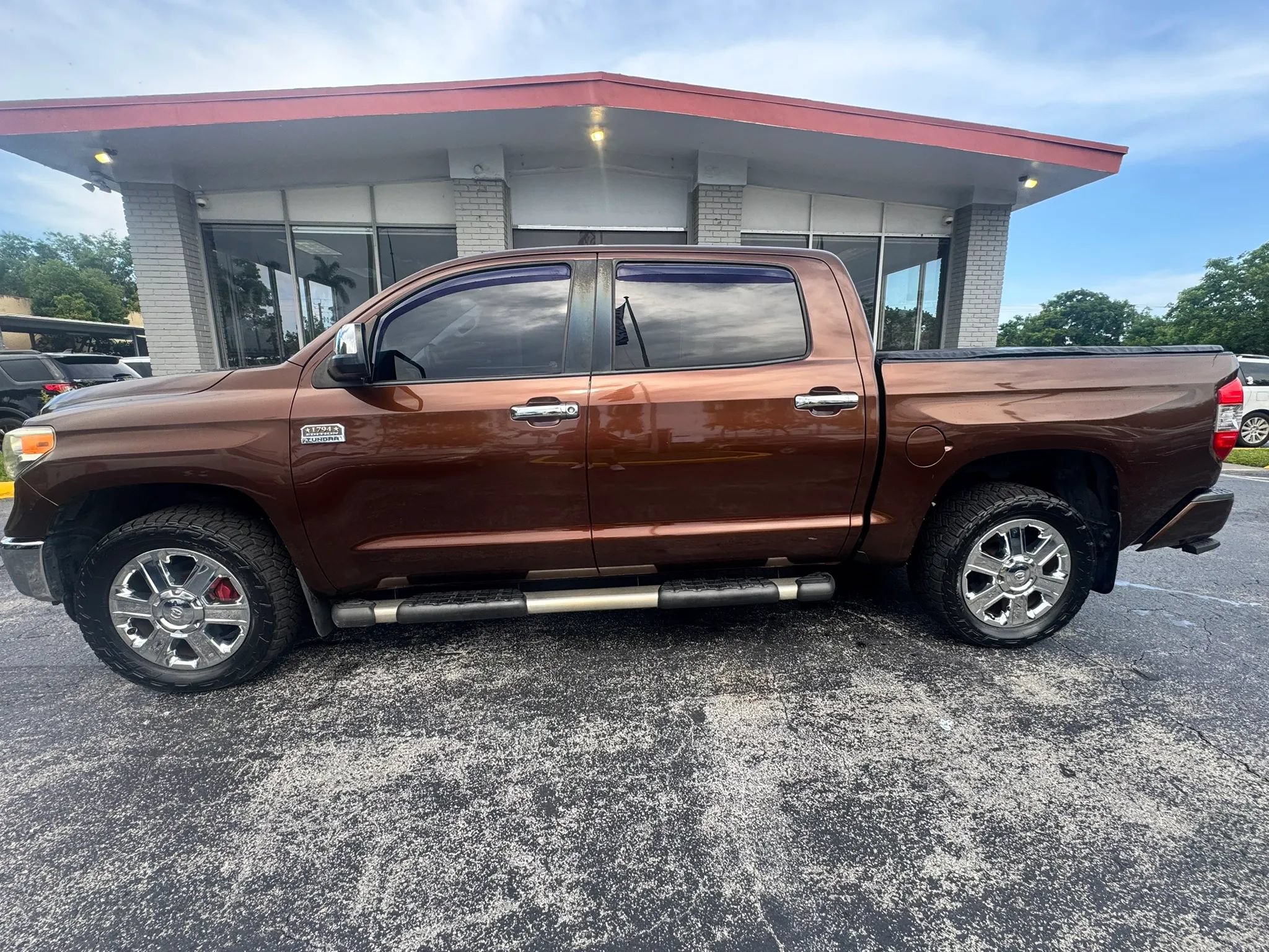 Used 2014 Toyota Tundra 1794 Edition AWD/4WD image 16