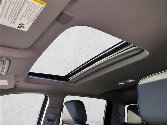 Used 2024 GMC Sierra 2500 Denali w/ Denali Reserve Package image 16