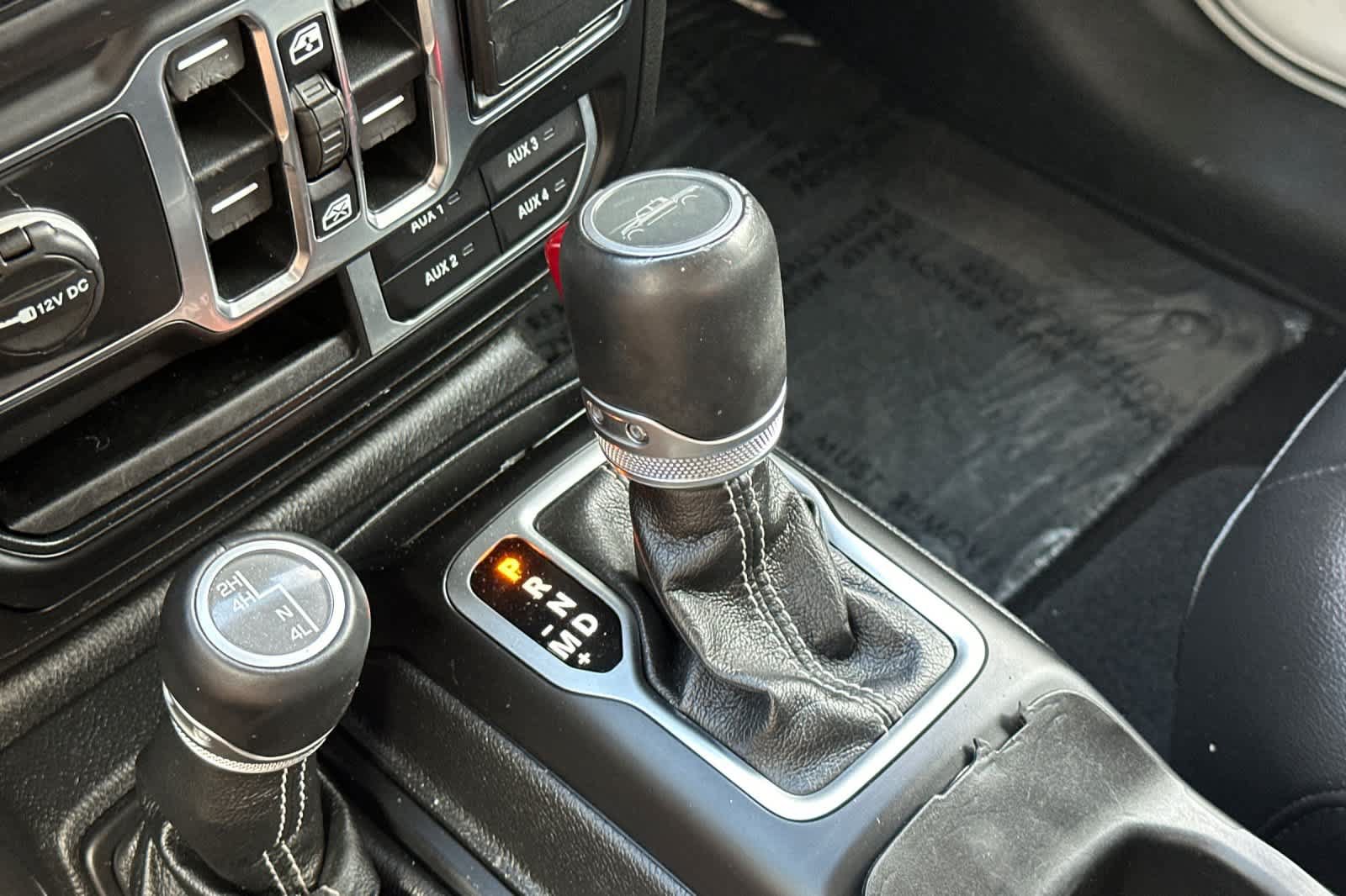 Used 2020 Jeep Gladiator Overland AWD/4WD image 21