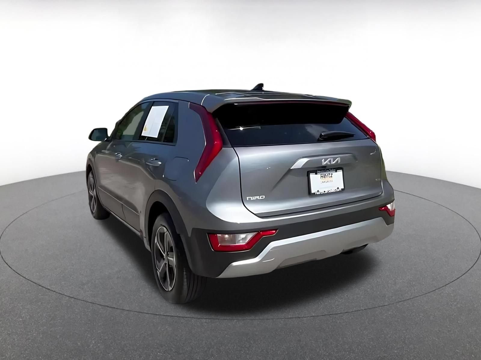 Used 2026 Kia Niro LX FWD image 11