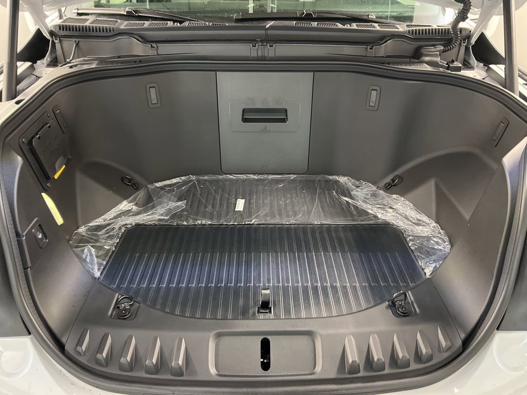 New 2025 Ford F150 Lightning Lariat image 41