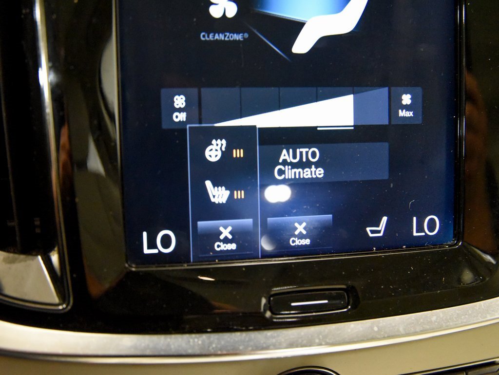 Used 2020 Volvo S60 T6 Momentum w/ Protection Package Premier image 22