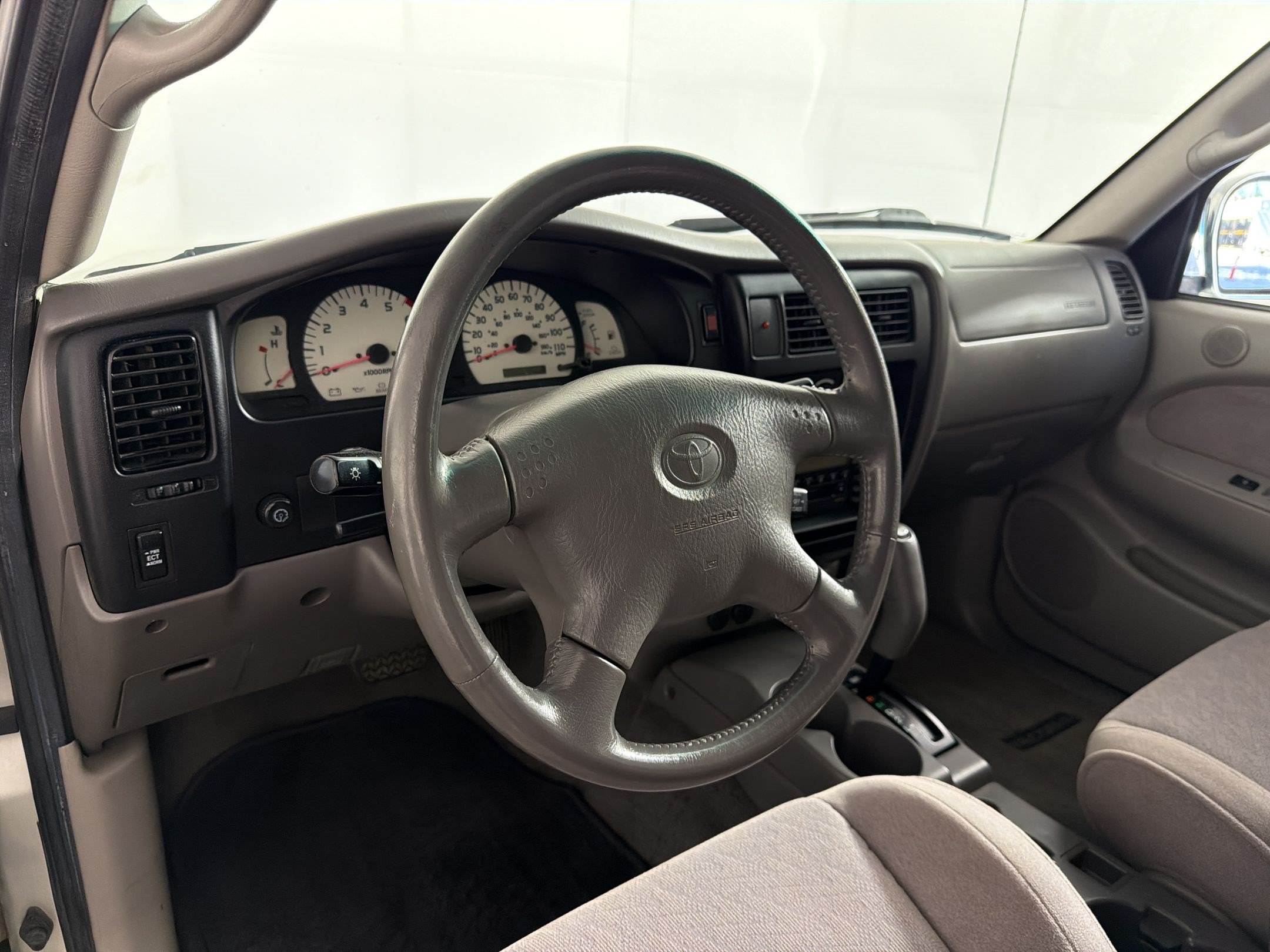 Used 2003 Toyota Tacoma PreRunner w/ Limited Pkg RWD image 4