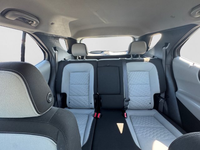 Used 2021 Chevrolet Equinox LS FWD image 21