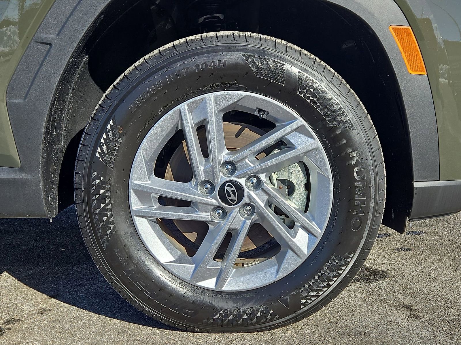 Used 2025 Hyundai Tucson SE image 32