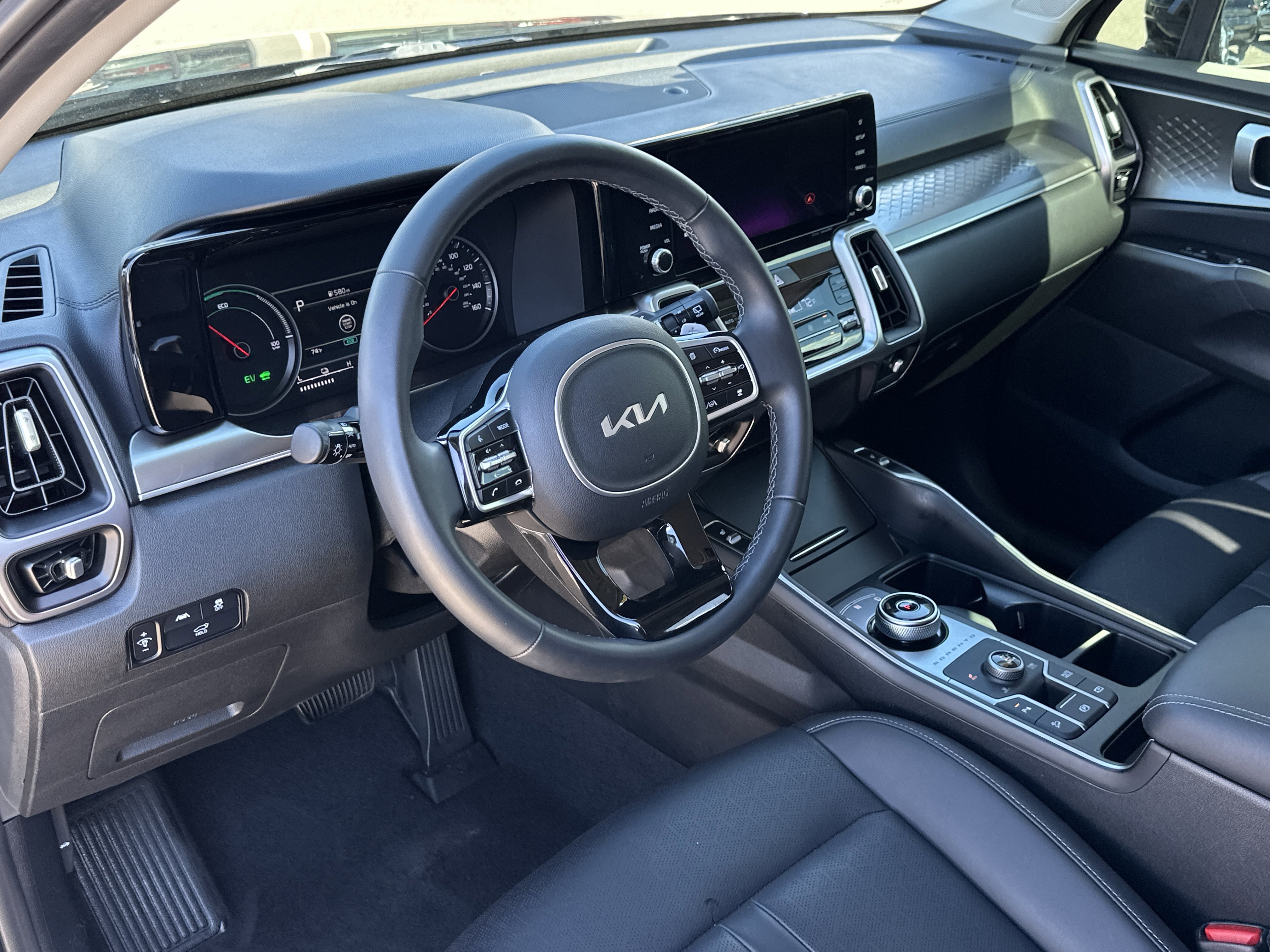 Certified 2024 Kia Sorento EX image 21