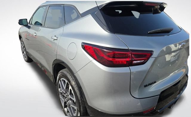 Used 2025 Chevrolet Blazer RS FWD image 8