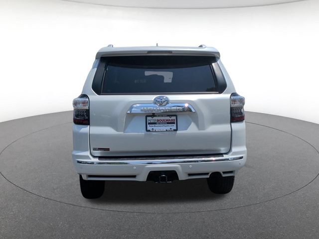 Used 2024 Toyota 4Runner Limited AWD/4WD image 5