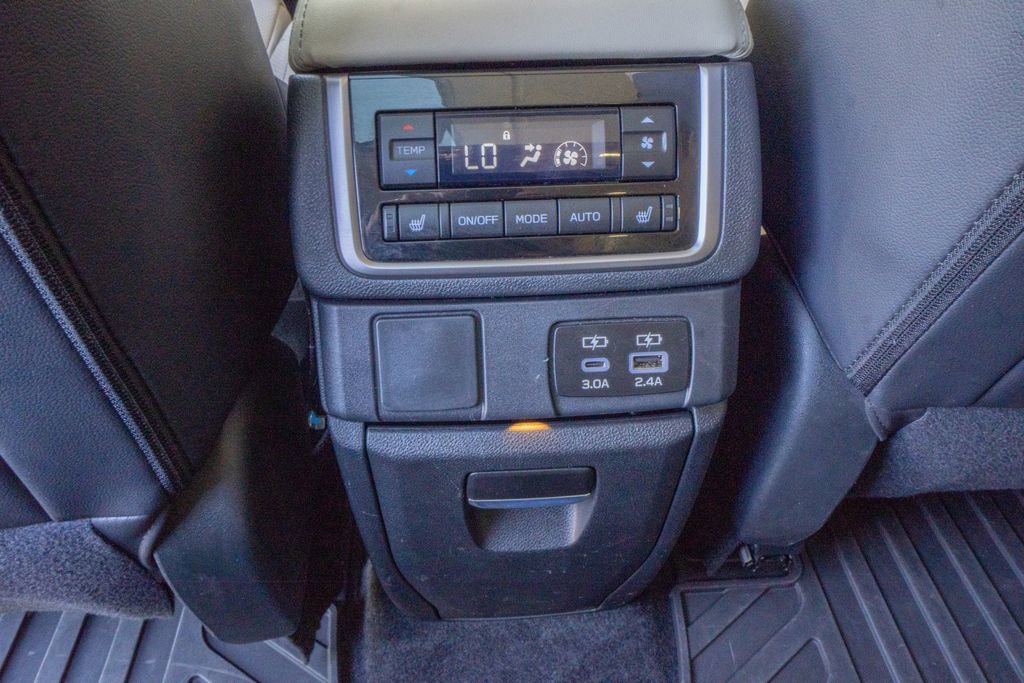 Used 2024 Subaru Ascent Limited w/ Technology Package AWD/4WD image 19