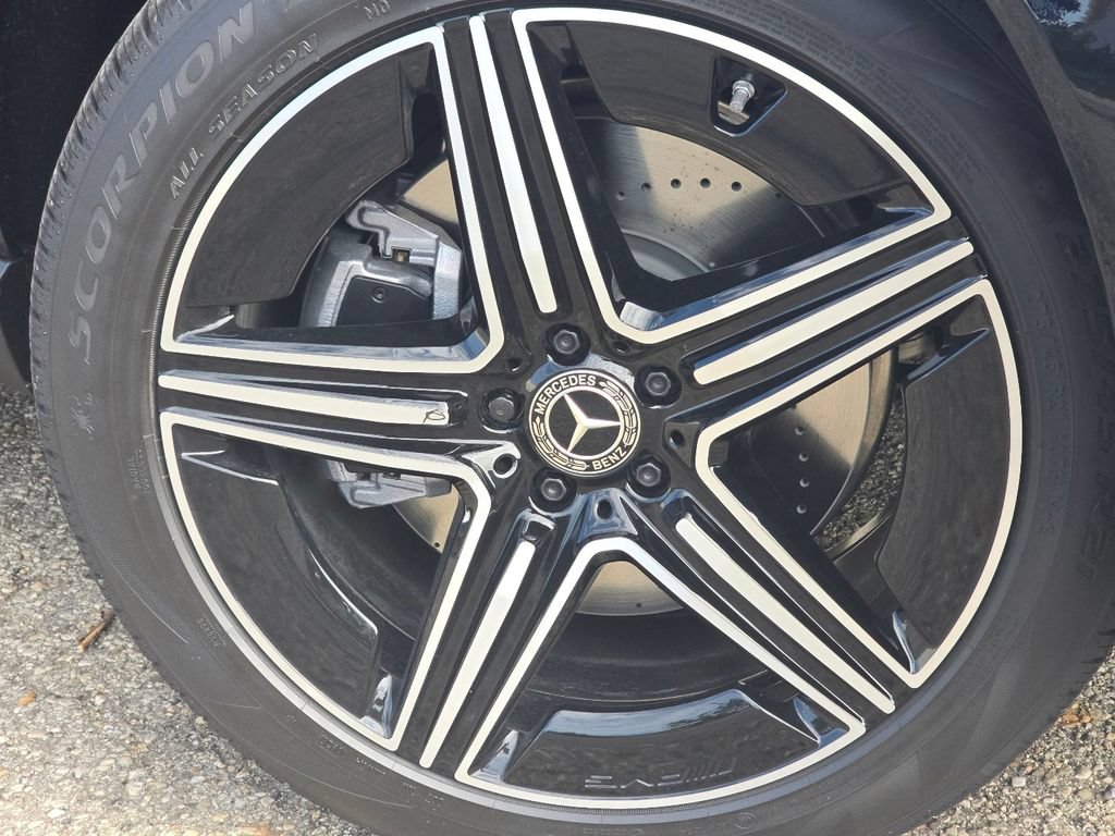 New 2026 Mercedes-Benz GLE 580 4MATIC image 10