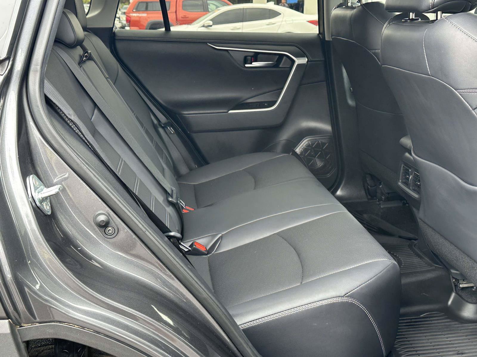 Used 2021 Toyota RAV4 Limited w/ Limited Grade Weather Package FWD image 7