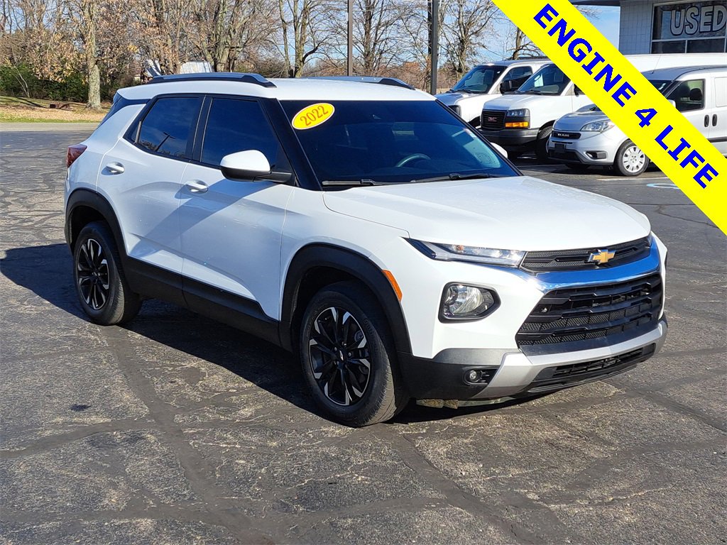 Used 2022 Chevrolet TrailBlazer LT w/ Convenience Package image 2