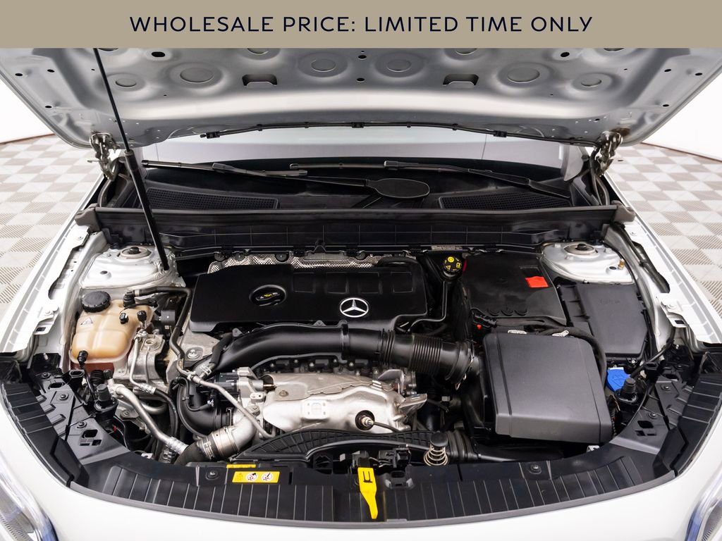 Used 2022 Mercedes-Benz GLB 250 4MATIC image 31