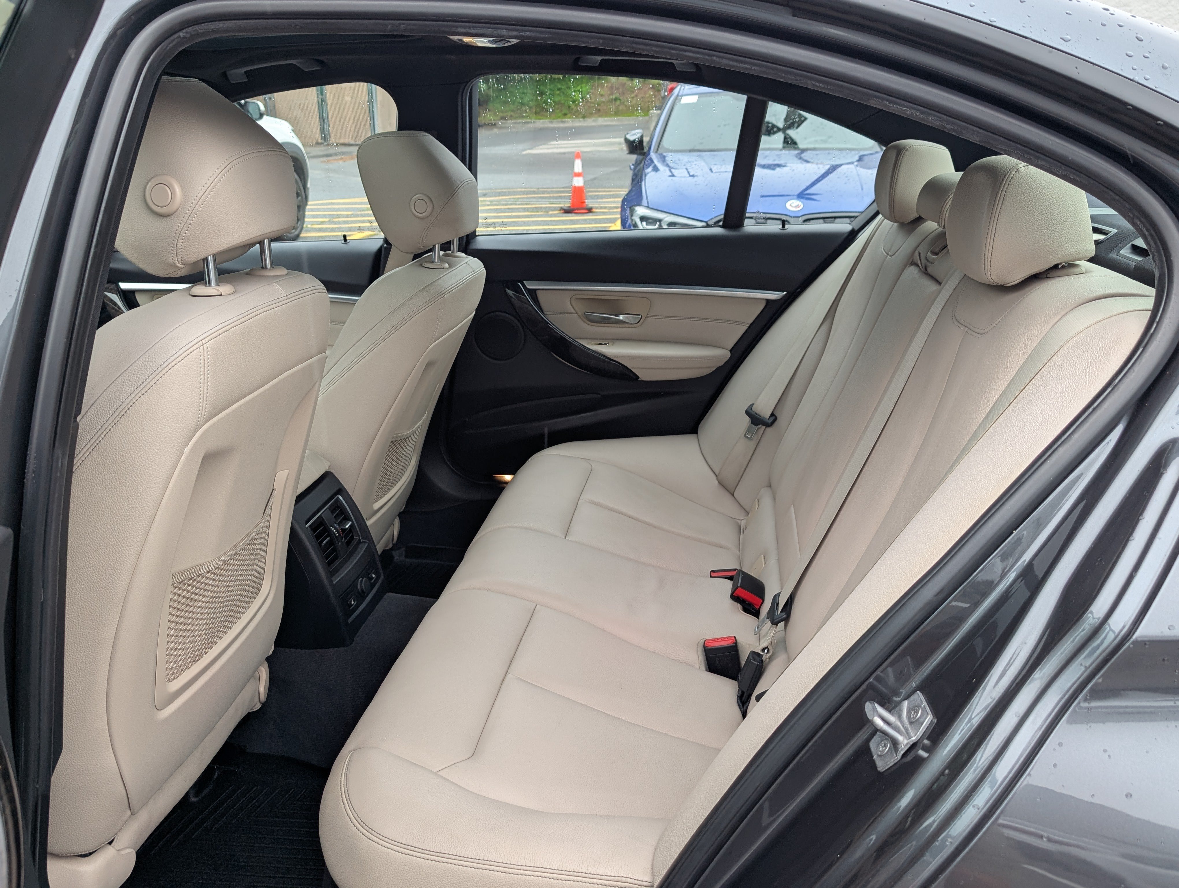 Used 2016 BMW 328i xDrive Sedan AWD/4WD image 13