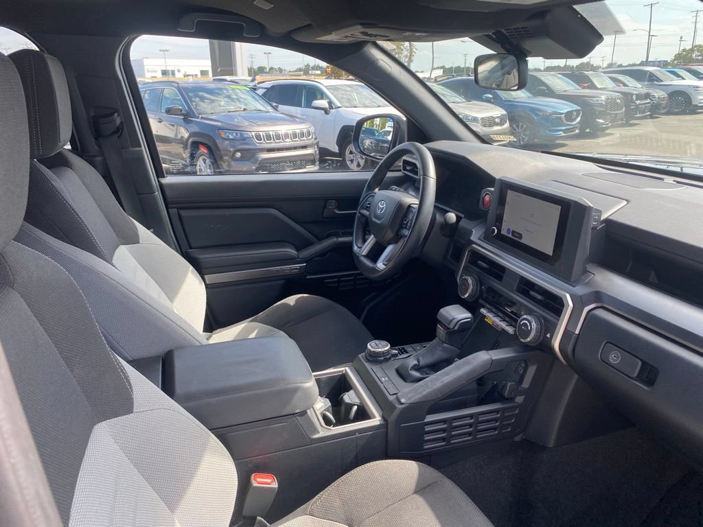 Used 2025 Toyota 4Runner TRD Off-Road AWD/4WD image 33