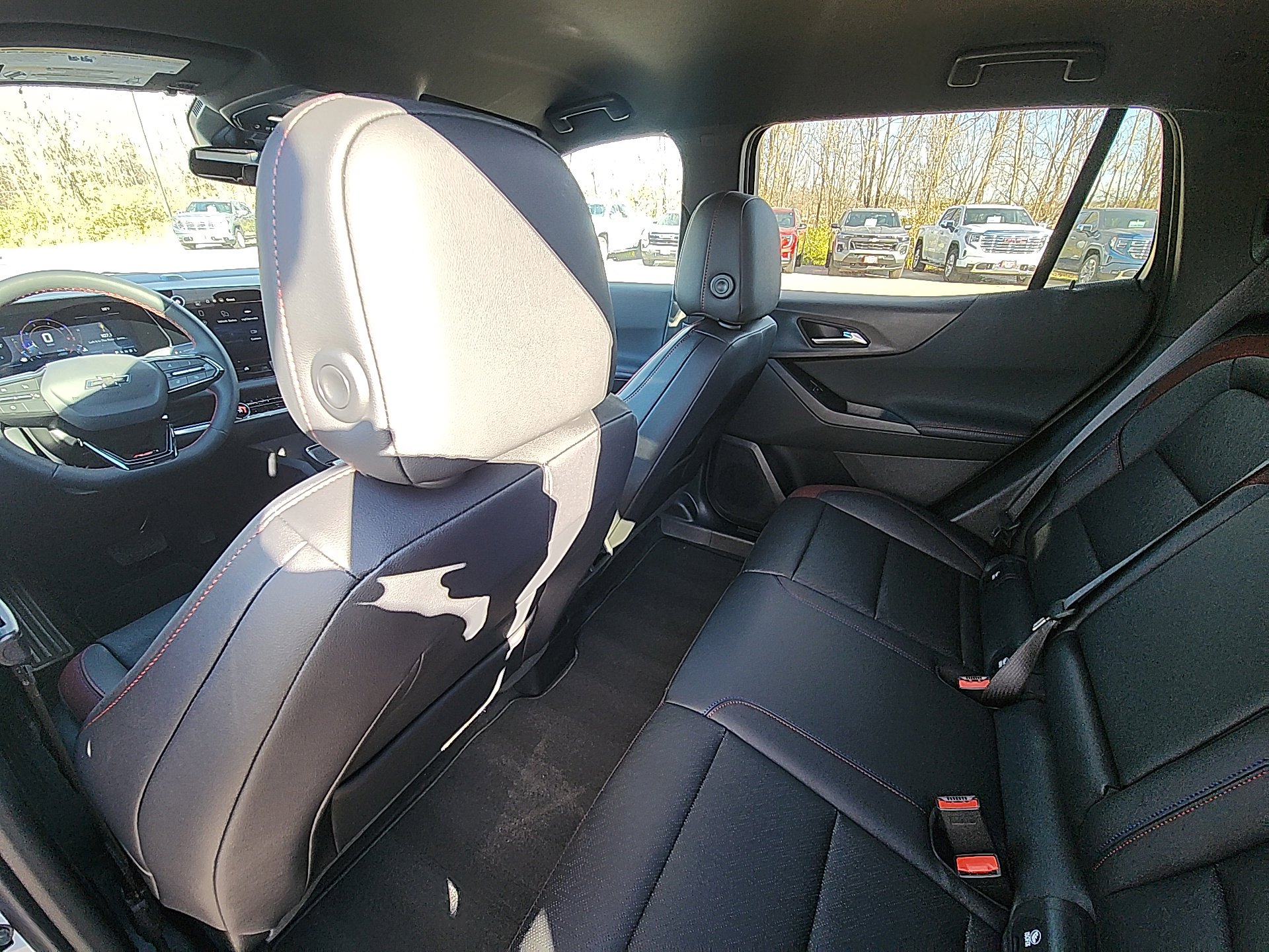 New 2026 Chevrolet Equinox RS w/ Convenience Package III image 27