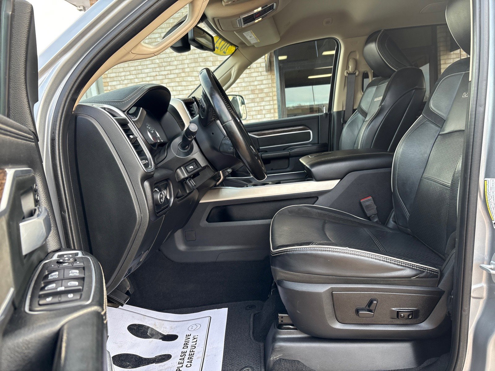 Used 2021 RAM 2500 Laramie image 3