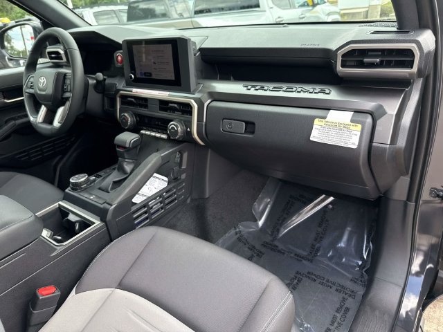 Used 2026 Toyota Tacoma TRD Off-Road AWD/4WD image 16