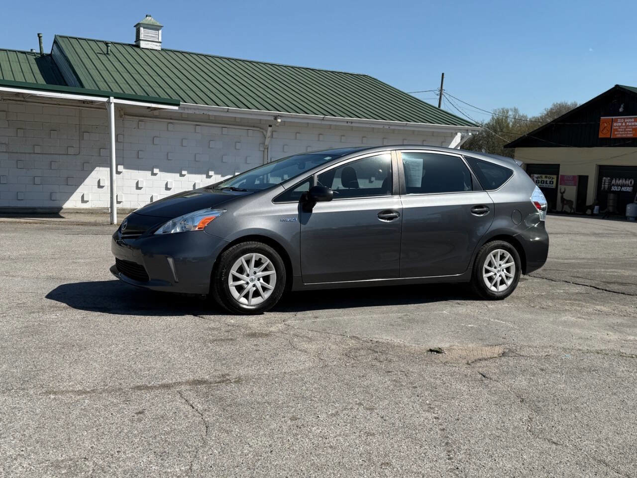 Used 2012 Toyota Prius V Three FWD image 12