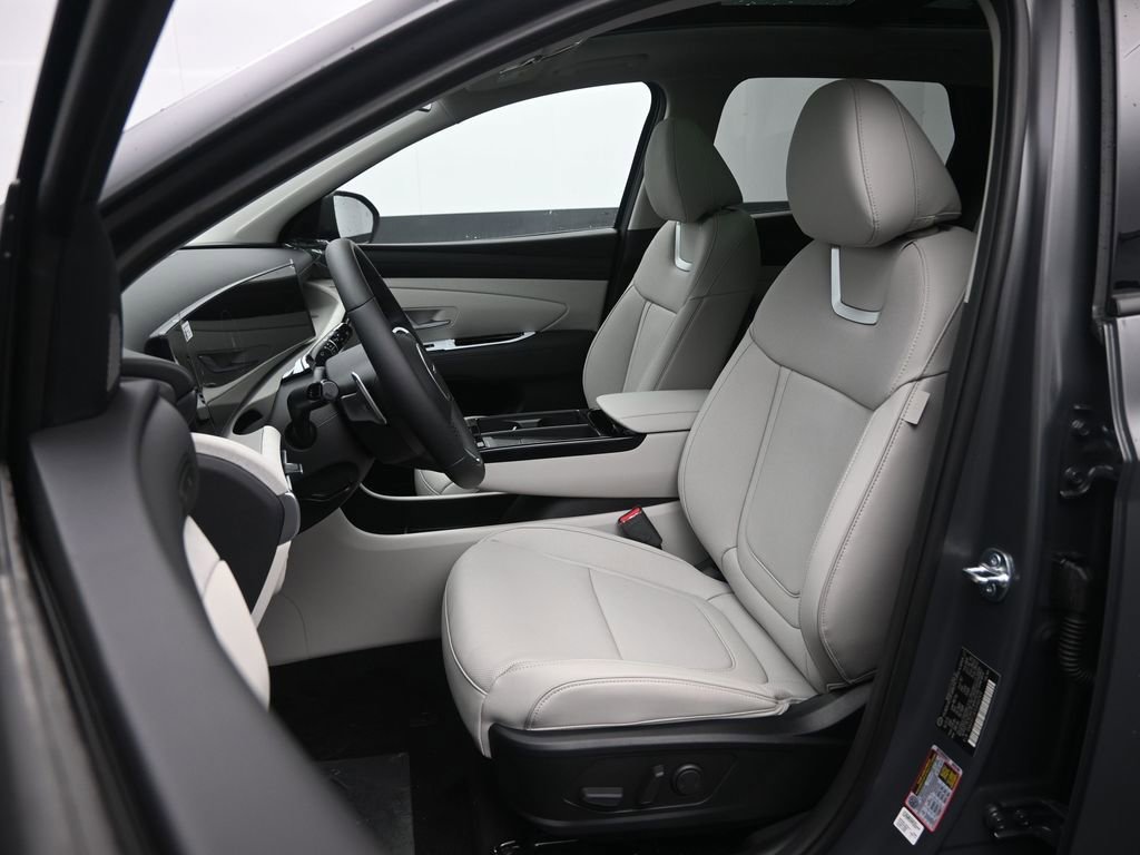 New 2025 Hyundai Tucson Limited image 25