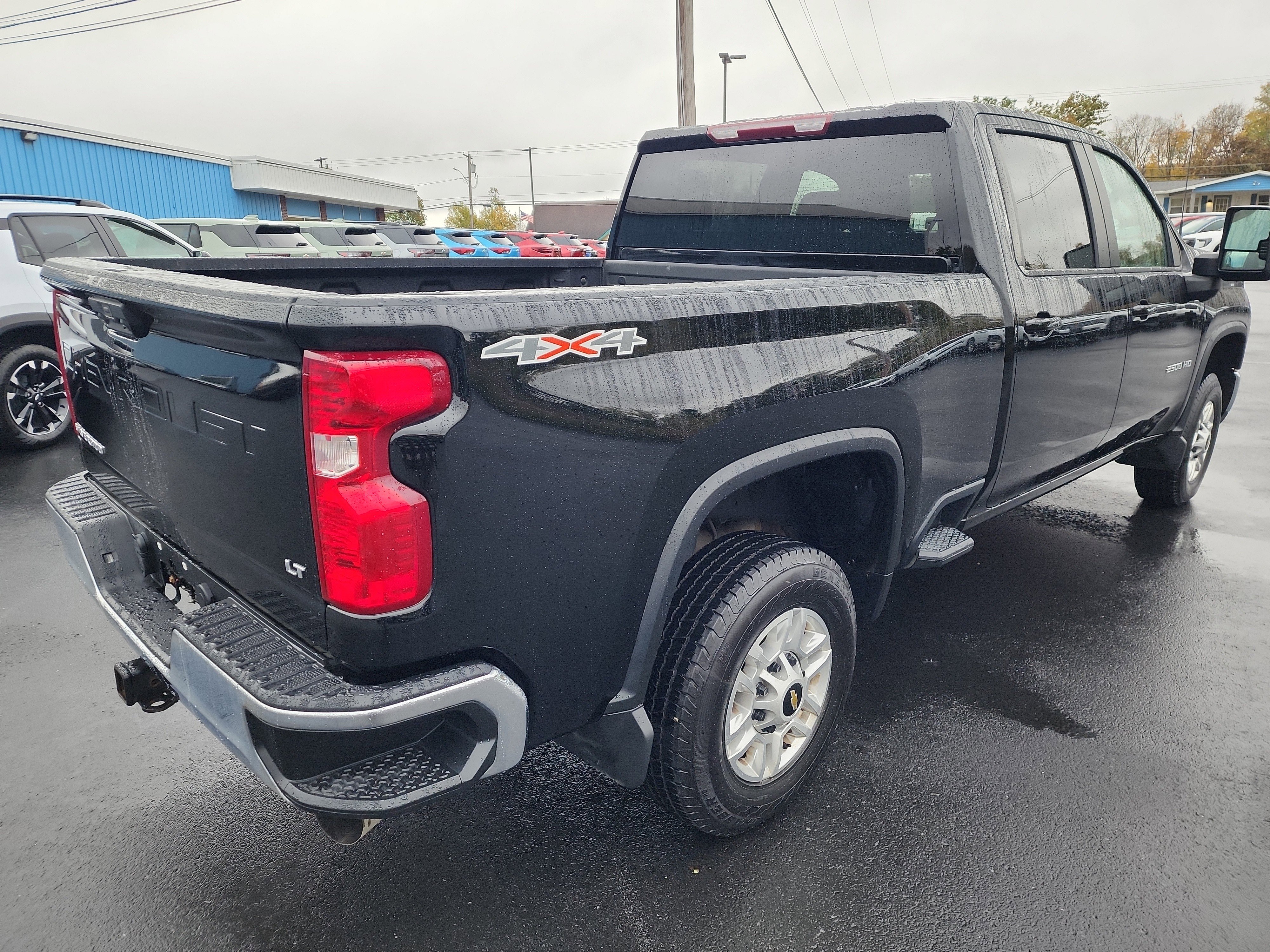 Certified 2024 Chevrolet Silverado 2500 LT w/ Convenience Package image 8