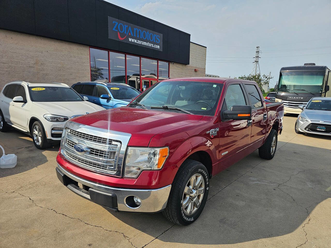 Used 2013 Ford F150 XLT w/ XLT Chrome Pkg RWD image 2