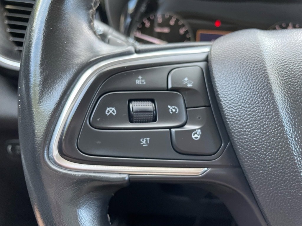 Used 2023 Buick Envision Preferred image 8