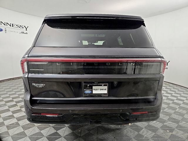 New 2025 Lincoln Navigator Reserve w/ Jet Appearance Package image 6