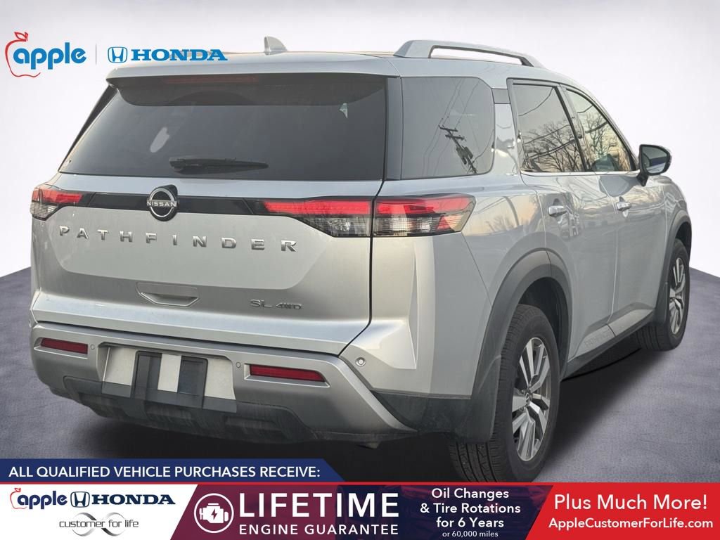 Used 2022 Nissan Pathfinder SL image 8
