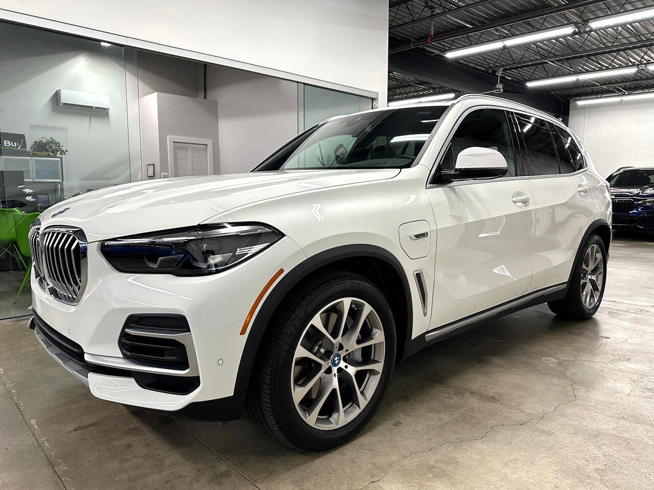Used 2023 BMW X5 xDrive45e w/ Climate Comfort Package