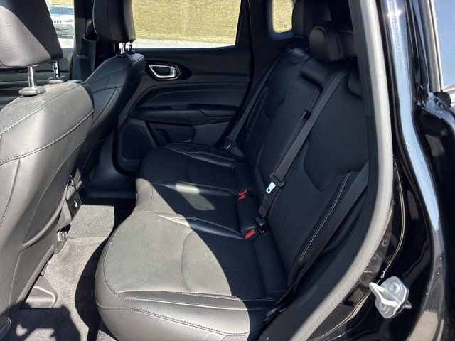 Used 2023 Jeep Compass High Altitude w/ Driver Assist Group I image 16