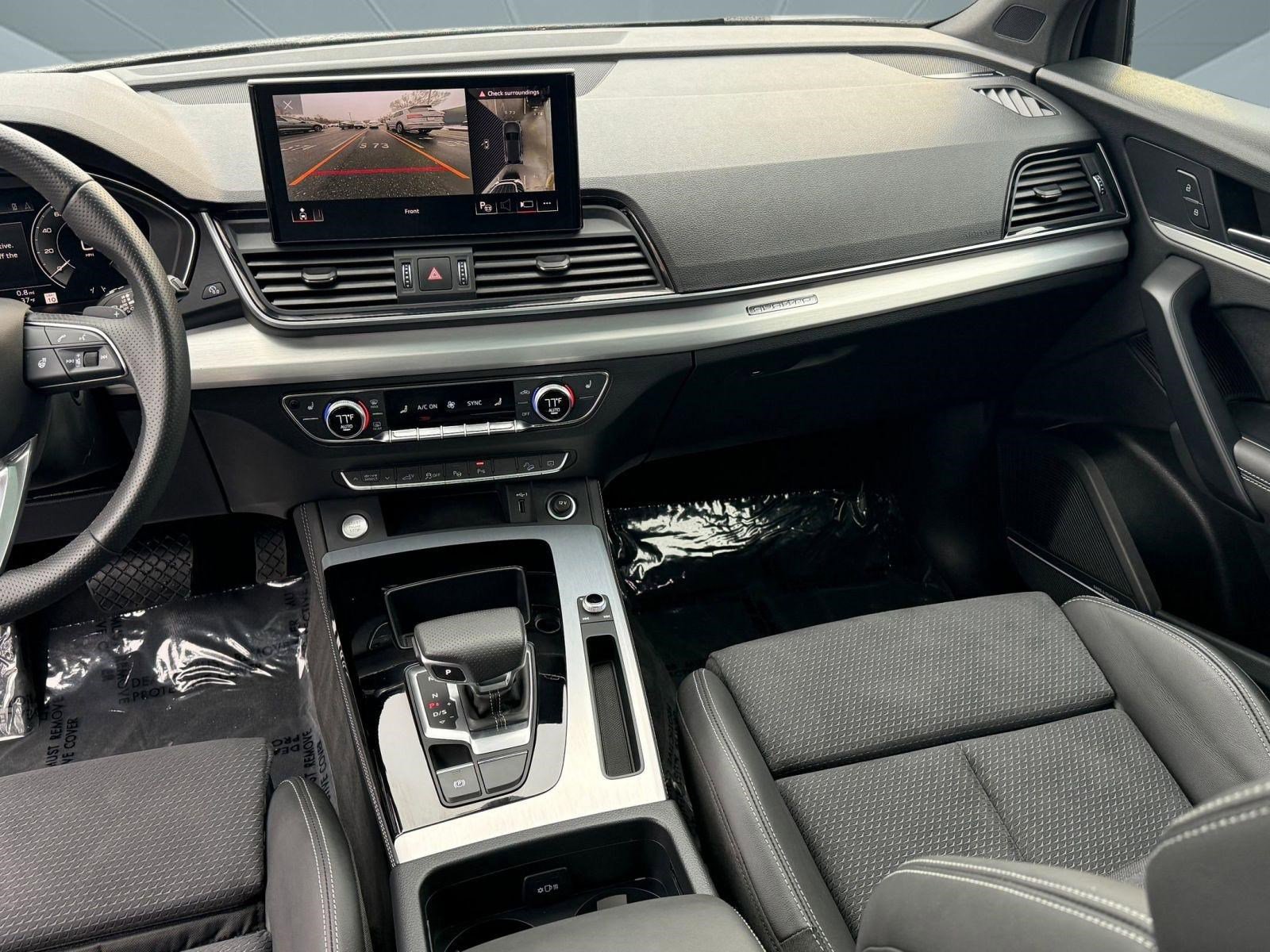 Used 2024 Audi Q5 e Prestige image 32