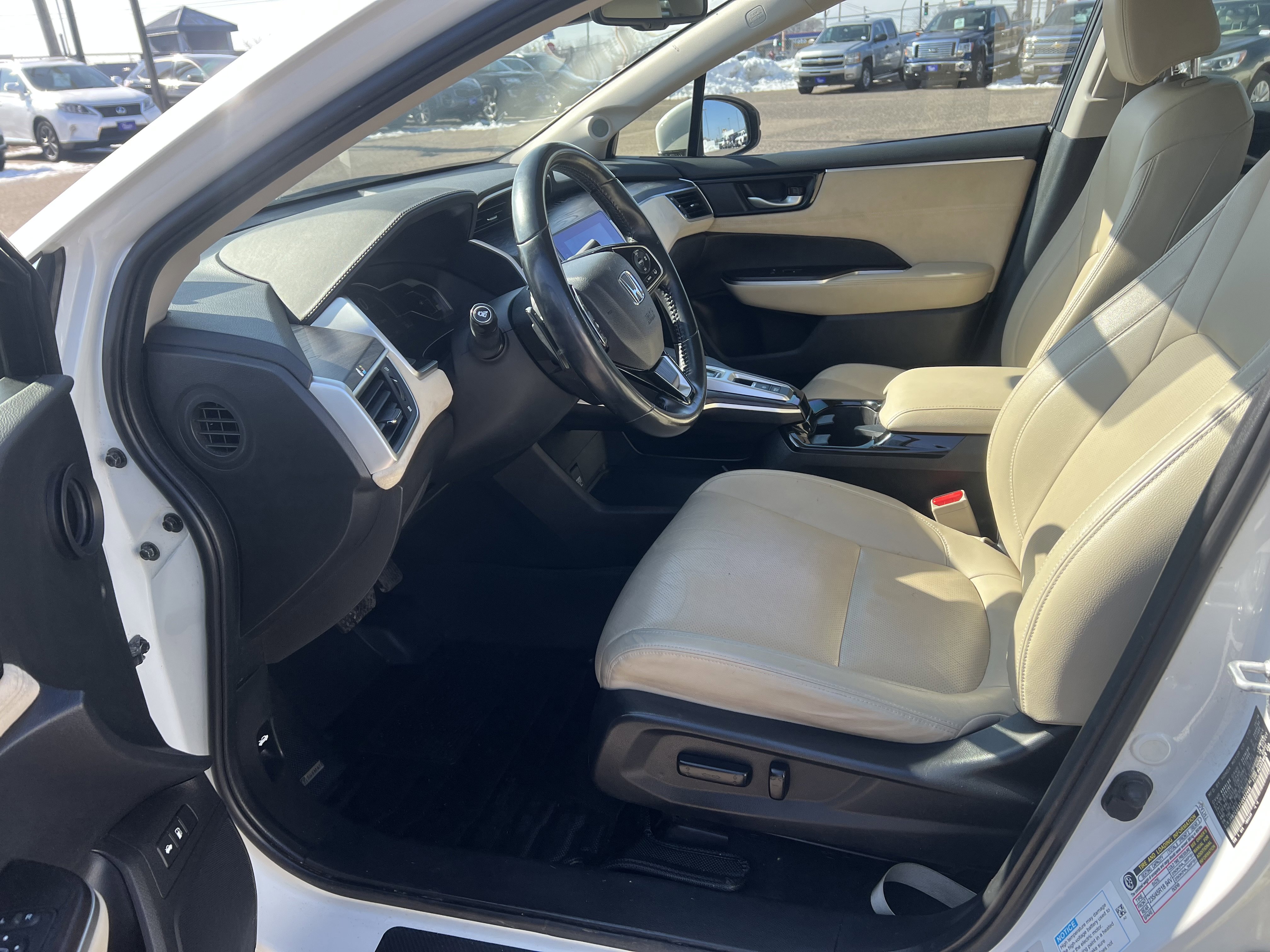 Used 2018 Honda Clarity Touring image 15