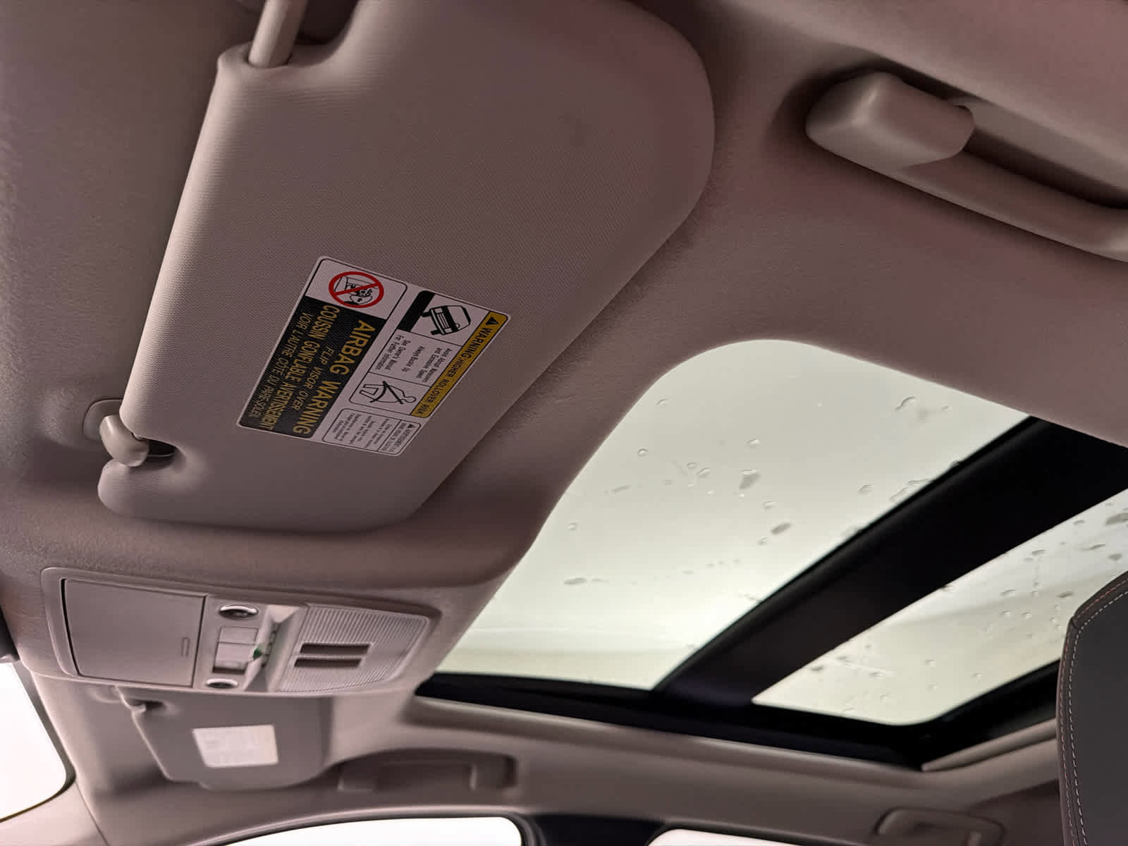 New 2026 Nissan Kicks SR w/ SR Premium Package image 16