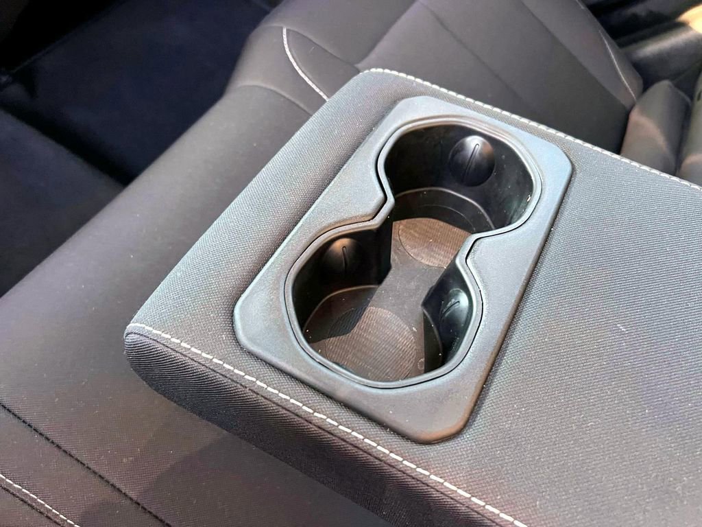 Certified 2023 Jeep Grand Cherokee Laredo w/ Luxury Tech Group I image 12